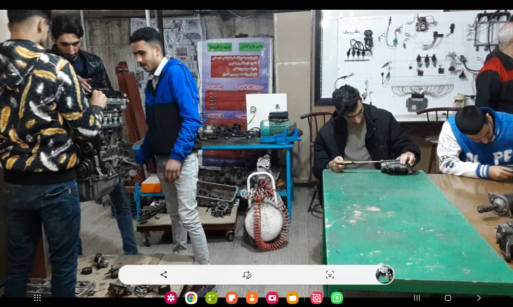 کارگاه‌های عملی مجهز